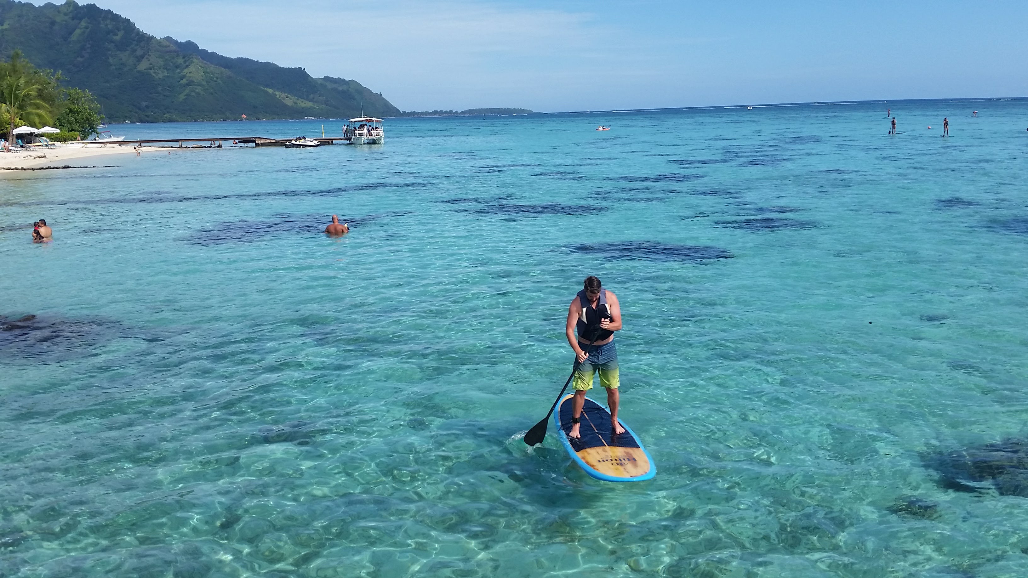 Go stand up paddle boarding